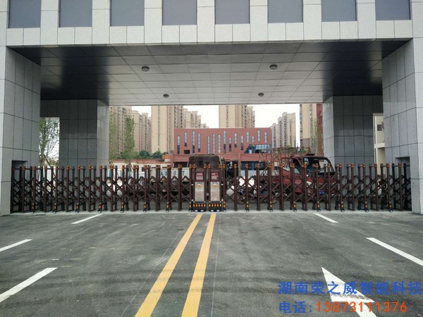 長(zhǎng)沙電動(dòng)伸縮門