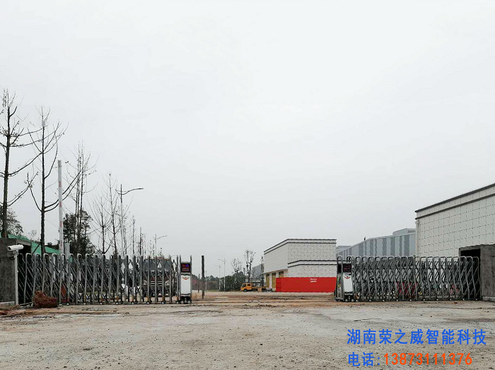 長沙伸縮門,長沙電動(dòng)門,長沙電動(dòng)伸縮門,長沙伸縮門,長沙電動(dòng)伸縮門廠